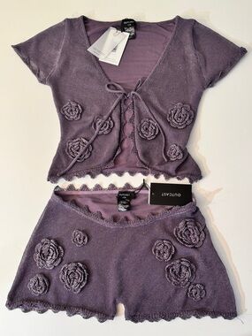 NEW WITH TAGS - OUTCAST
Outcasts' Dusty Purple Shimmer